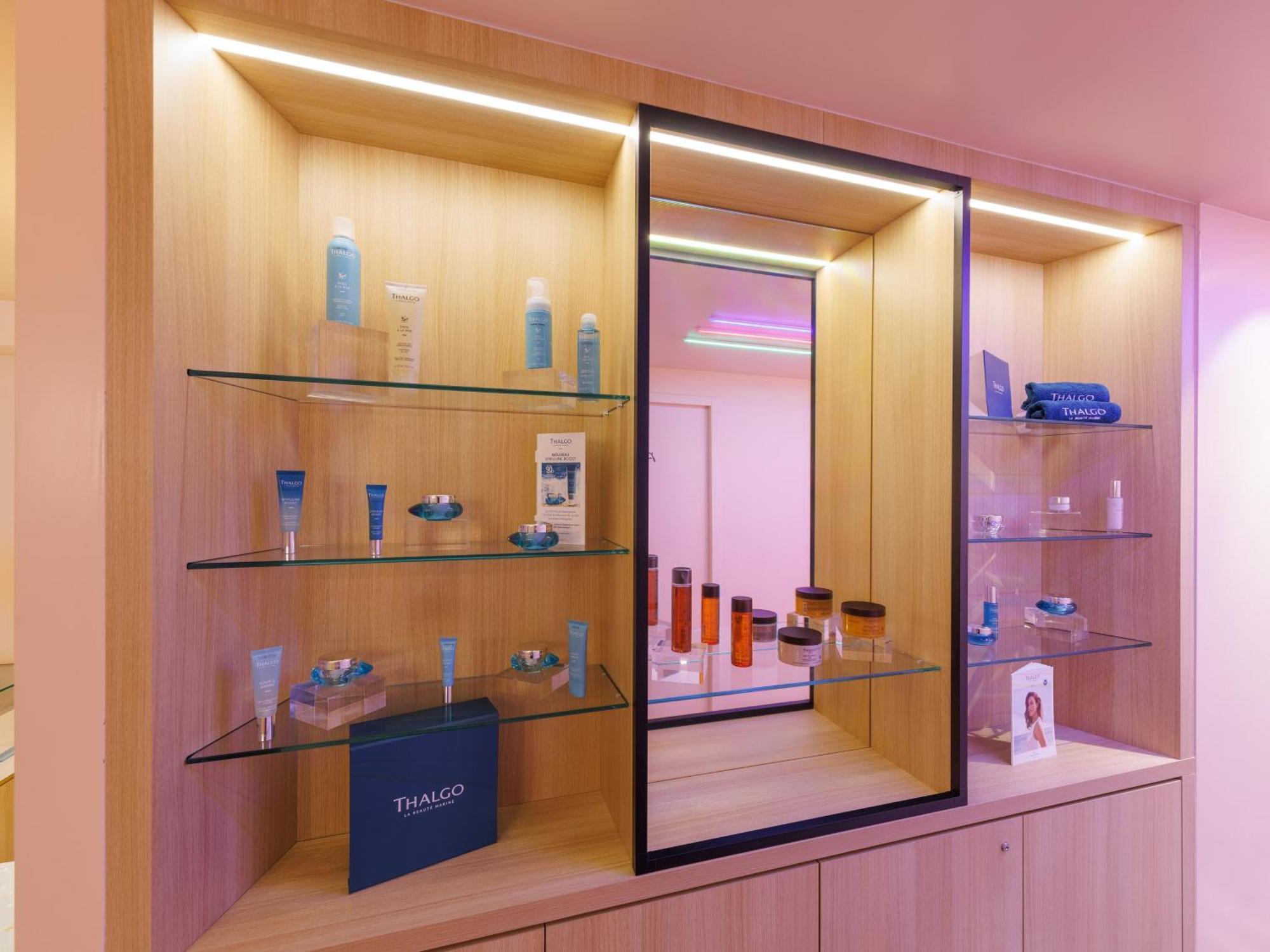 Aiden By Best Western Clermont-Ferrand Hotel & Spa エクステリア 写真